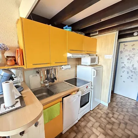 Appartamento Spacieux Avec Mezzanine Et Parking, Proche - Fr-1-388-68 *