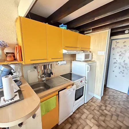 Appartamento Spacieux Avec Mezzanine Et Parking, Proche - Fr-1-388-68